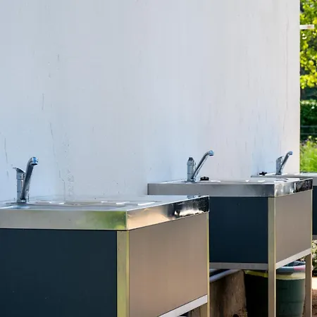 Stellplatz Basic 58 Mit Wasser, Abwasser, Strom Nach Bedarf Bruggen (Viersen)