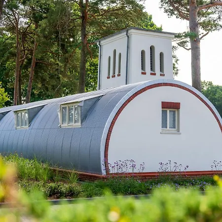 Parque de Campismo Stellplatz Basic 58 Mit Wasser, Abwasser, Strom Nach Bedarf *