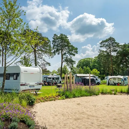 Stellplatz Basic 58 Mit Wasser, Abwasser, Strom Nach Bedarf