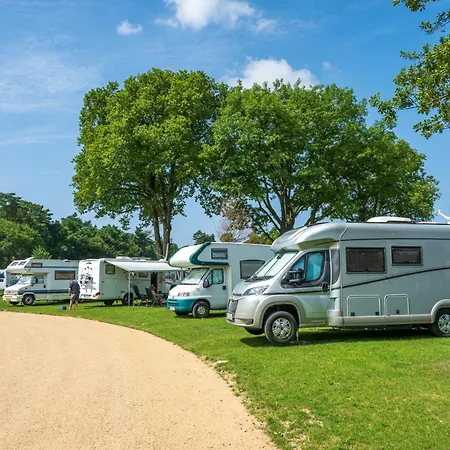 Campeggio Stellplatz Basic 58 Mit Wasser, Abwasser, Strom Nach Bedarf Bruggen (Viersen)